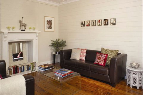 The Cedars - Accommodation Mount Tamborine 1