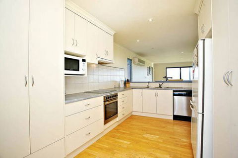 Unwind At Coast On Newell - Accommodation Mount Tamborine 16
