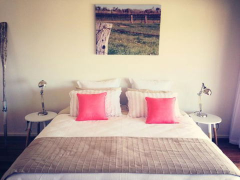 Vintage Oar Holiday House - Accommodation Mount Tamborine 2