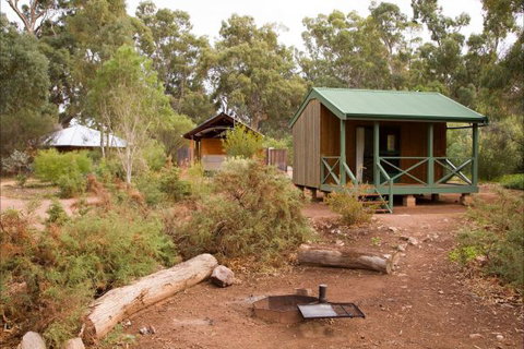 Alligator Lodge - Mount Remarkable National Park - Accommodation Mount Tamborine 0