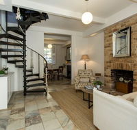 The Essence of Paddington Living - Accommodation Mount Tamborine