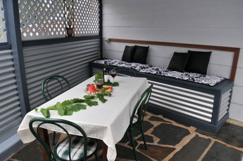 Ellenor Ivy Cottage - Accommodation Mount Tamborine 4