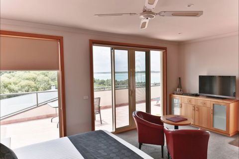 Eugenie's Luxury Accommodation - Accommodation Mount Tamborine 1