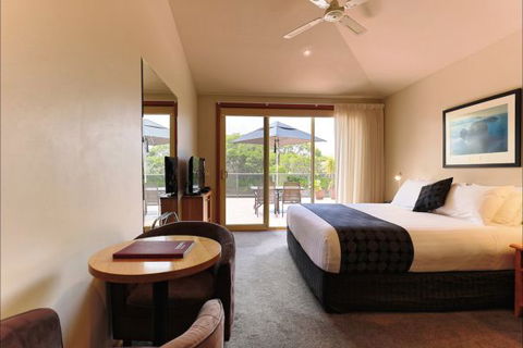 Eugenie's Luxury Accommodation - Accommodation Mount Tamborine 5