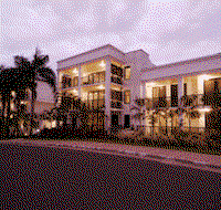 Elysium Apartments Palm Cove - Accommodation Mount Tamborine