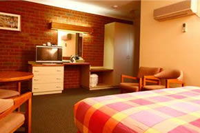 Best Western Burke And Wills Motor Inn - Accommodation Mount Tamborine 3