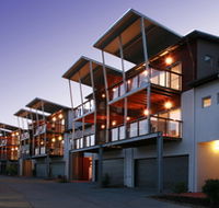Quarterdecks Harbour Retreat - Accommodation Mount Tamborine