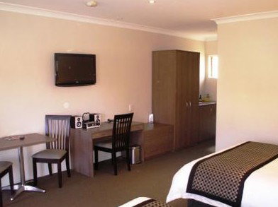 Parkes Int Motor Inn - Accommodation Mount Tamborine 3
