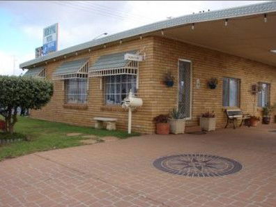 Ardeanal Motel - Accommodation Mount Tamborine 0