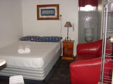 Ardeanal Motel - Accommodation Mount Tamborine 2