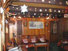 Karelia Alpine Lodge - Accommodation Mount Tamborine 1