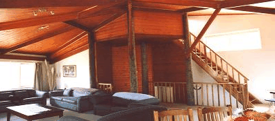 The Pole House - Accommodation Mount Tamborine