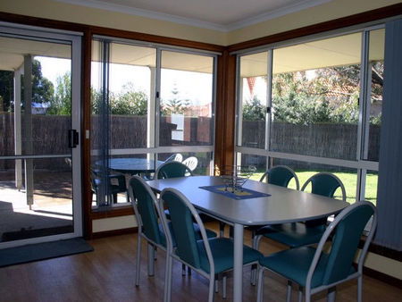 Lincoln Cove Villas - Accommodation Mount Tamborine 0
