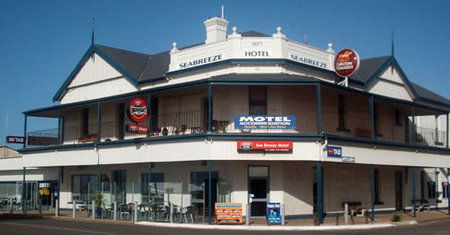 Seabreeze Hotel - Accommodation Mount Tamborine 1