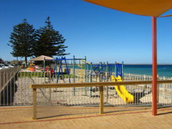 Seabreeze Hotel - Accommodation Mount Tamborine 3