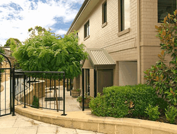 Star Apartments - Accommodation Mount Tamborine 5