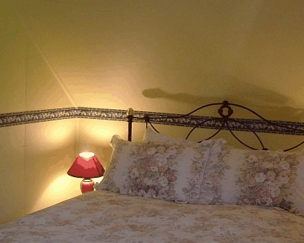 Hamilton Old School House Cottages - Accommodation Mount Tamborine 0