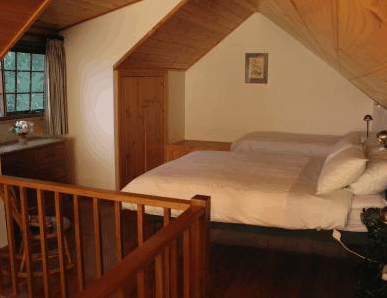 Daisy Bank Cottages - Accommodation Mount Tamborine 1