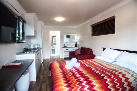 The Palms Hervey Bay - Accommodation Mount Tamborine 1
