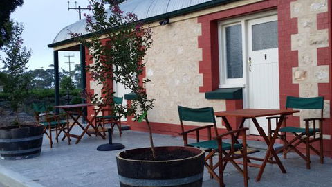Angas Plains Estate Wines Heritage Suite - Accommodation Mount Tamborine 2