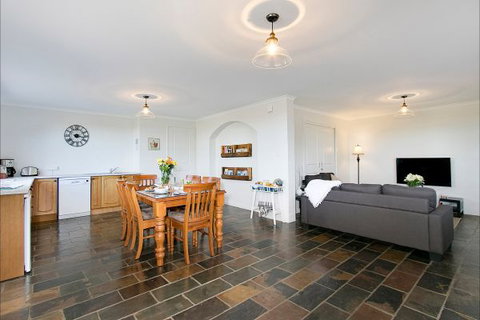 Blueberry Hills On Comleroy - Accommodation Mount Tamborine 1