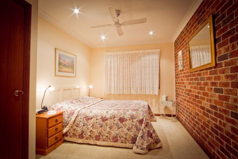 Camden Hillview - Accommodation Mount Tamborine 2