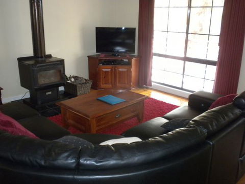 Gang Gang Villas - Accommodation Mount Tamborine 6