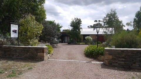William Hunt's Retreat - Accommodation Mount Tamborine 0
