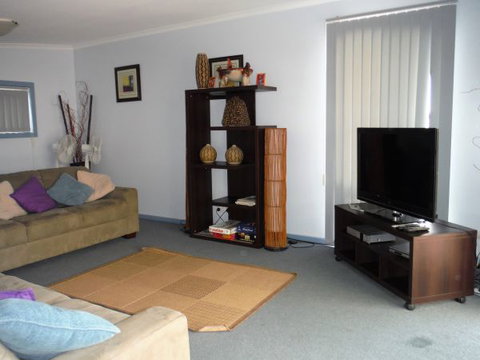 Wallaroo Waves - Accommodation Mount Tamborine 1