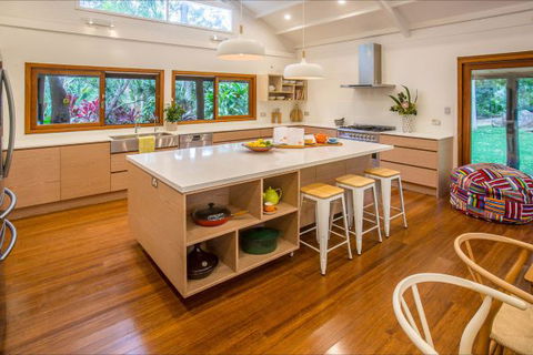 Apalie Retreat - Accommodation Mount Tamborine 7