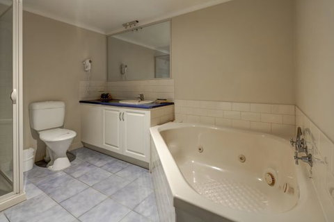 Ashmont Motor Inn And Apartments - Accommodation Mount Tamborine 4