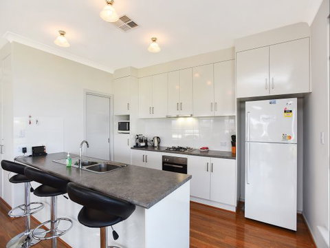 BEAUMONT HOUSE - Accommodation Mount Tamborine 4