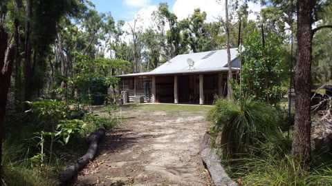 Byfield Cabins On Waterpark Creek - Accommodation Mount Tamborine 0