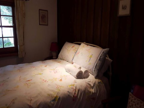 Cameron's Cottage - Accommodation Mount Tamborine 5