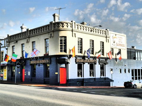 Irish Murphy's Hostel - Accommodation Mount Tamborine 0