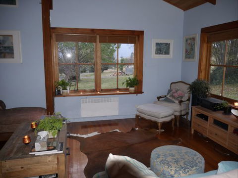 La Perrie Chalet Bed And Breakfast - Accommodation Mount Tamborine 5