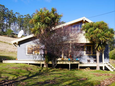 La Perrie Chalet Bed And Breakfast - Accommodation Mount Tamborine 6