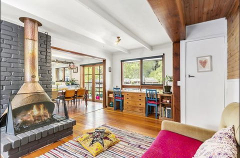 Ocean Groovers Getaway - Accommodation Mount Tamborine 0