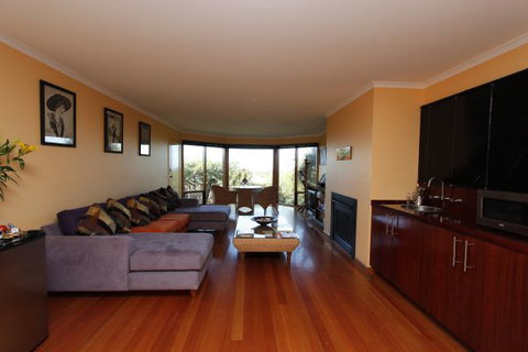 Ocean Inlet - Accommodation Mount Tamborine 8