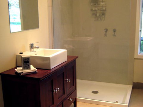 Orange Tree Cottage - Accommodation Mount Tamborine 7