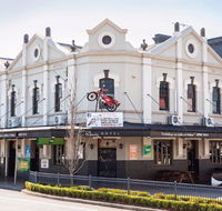 Pedens Hotel - Accommodation Mount Tamborine