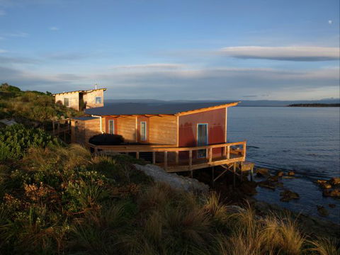Picnic Island - Accommodation Mount Tamborine 2