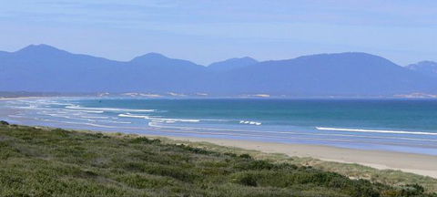 Sandy Point Beach Escape - Accommodation Mount Tamborine 1