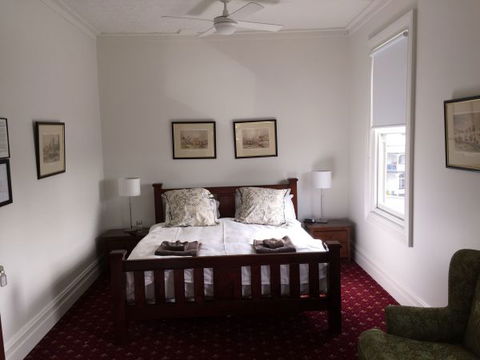 The Corner Hotel Alexandra - Accommodation Mount Tamborine 0