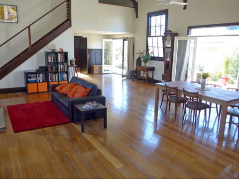 The Scout Hall - Accommodation Mount Tamborine 8