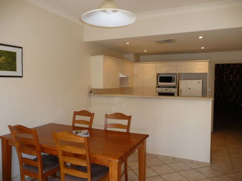 Villa On Louisa - Accommodation Mount Tamborine 4