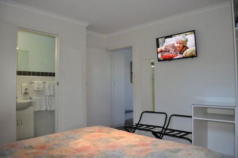 Warrakilla - Accommodation Mount Tamborine 6