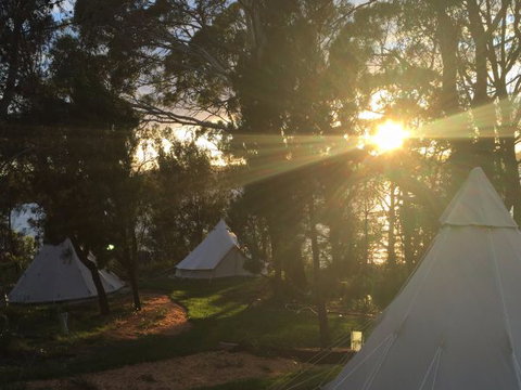 Wingtons Glamping Clarence Point - Accommodation Mount Tamborine 6