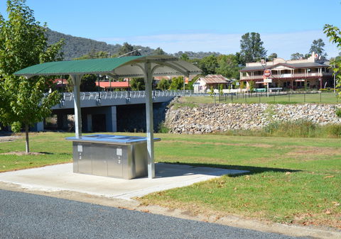Adelong Golden Gully Caravan Park - Accommodation Mount Tamborine 2