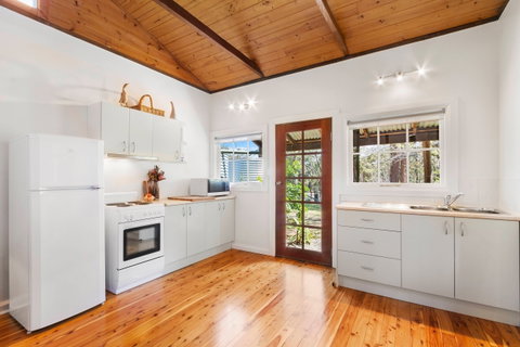 Blue Apple Lodge - Accommodation Mount Tamborine 5